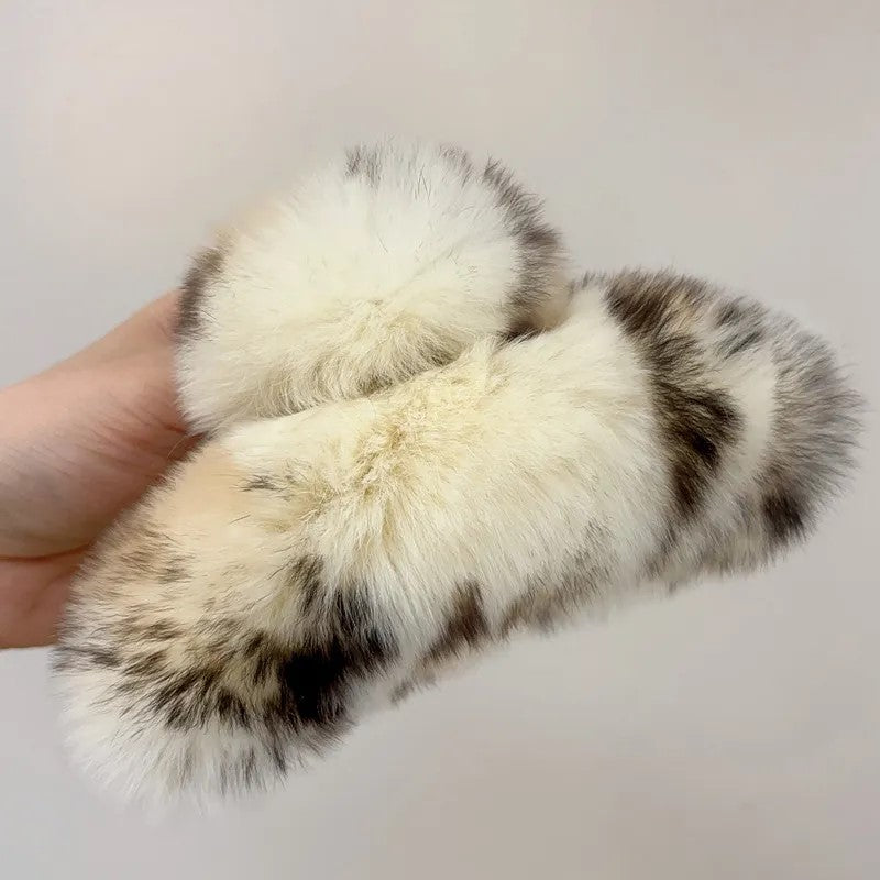 Women-s-Simple-Style-Solid-Color-Plush-Hair-Claws (1) leopard.jpeg